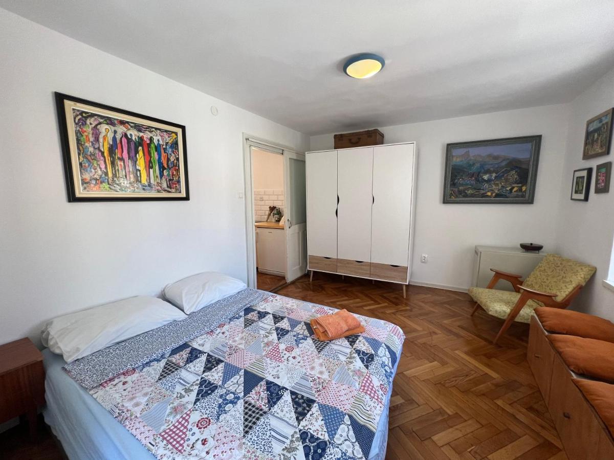 Old Town Apartment